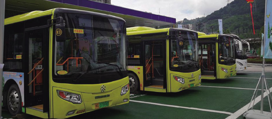 公交集團、出租車及汽車租賃公司、物流公司、車企等專用充電建站；學校、醫(yī)院、私企、國企、事業(yè)單位等配套設施建站
